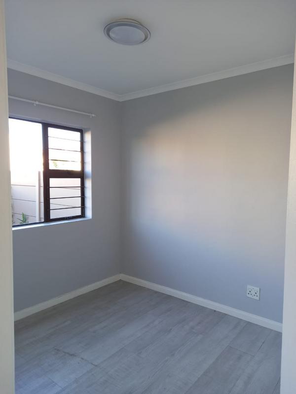 To Let 2 Bedroom Property for Rent in Sunningdale Western Cape